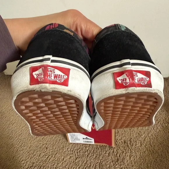 Vans Black Floral Old Skool Sneakers Size 8 - Picture 6 of 11